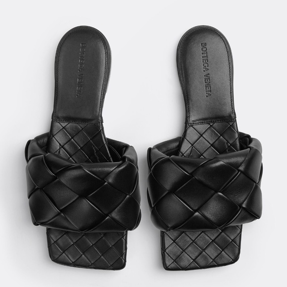 BOTTEGA VENETA Lido Flat Sandal Intrecciato leather flat sandals BLACK 40 - Picture 1 of 7